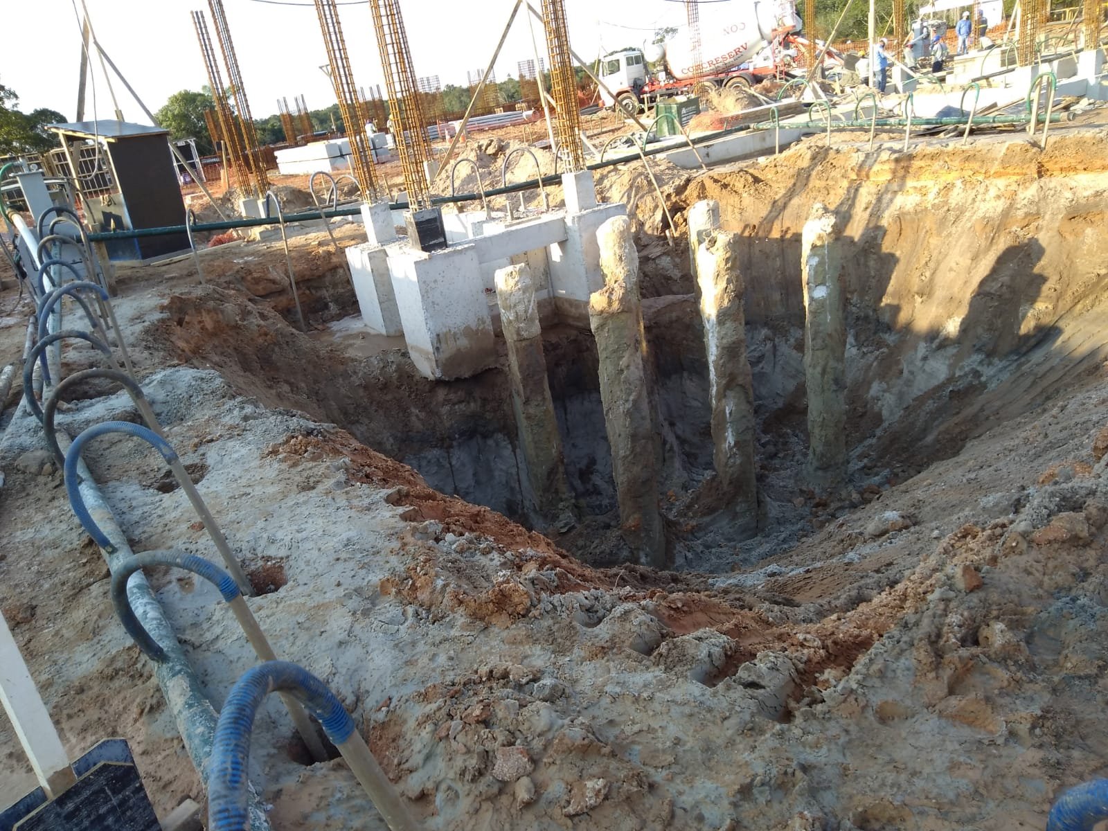 Sustentabilidade na Construção: Proteja o Solo com Engenharia Inteligente!