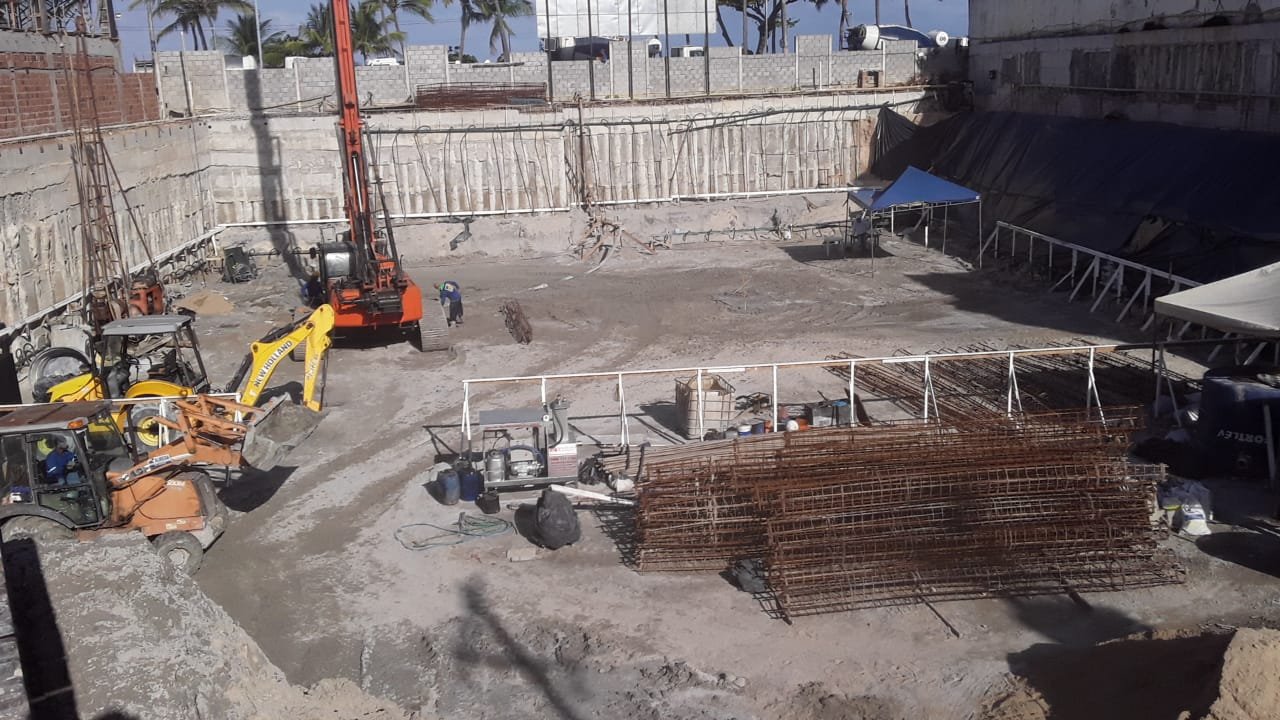 Economize Milhões com Análise Geotécnica Eficiente em Fundações