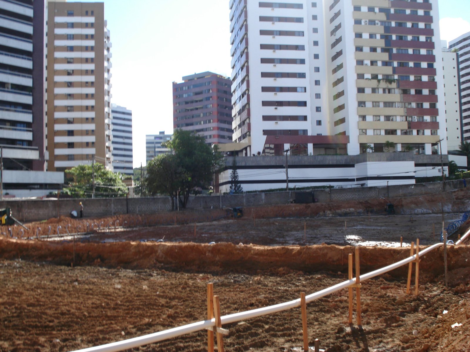 Perfuração Eficiente: O Segredo para Obras Urbanas Seguras